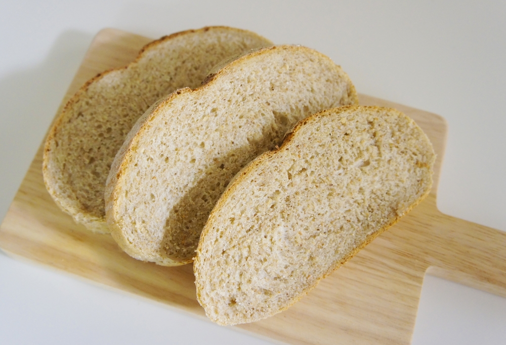 ライ麦パンのカロリー 糖質は ダイエット向きな理由や食べ方のおすすめを紹介 ちそう