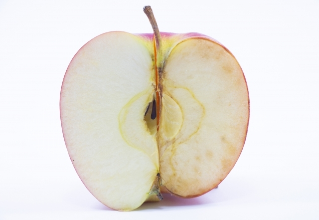 りんごの賞味期限はいつまで 常温 冷蔵庫で日持ちさせる保存方法など紹介 ちそう
