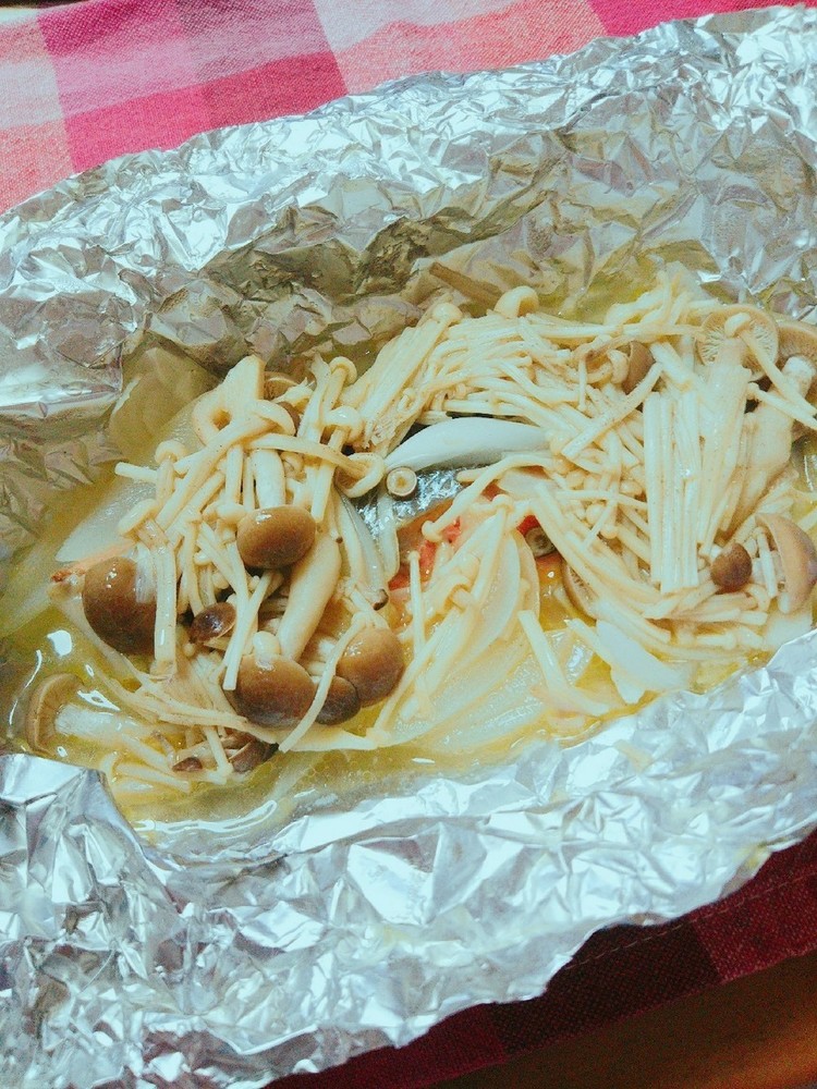 鮭の旬の時期 季節はいつ 種類 産地で違う 選び方 栄養価やレシピのおすすめなど紹介 ちそう