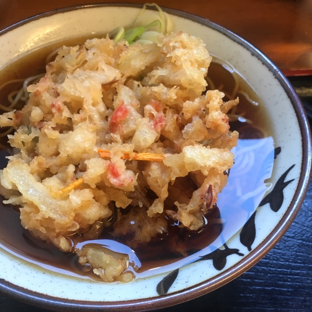 天ぷらそばのカロリー 糖質は高い でもダイエット向き 太りにくい食べ方も紹介 ちそう