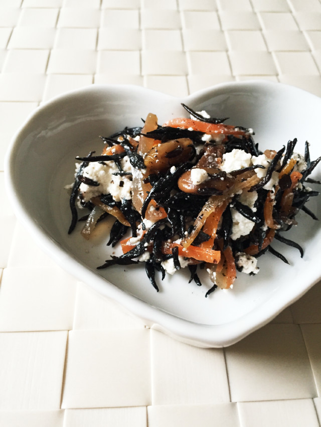 カッテージチーズとは 味や食べ方は 保存方法やアレンジレシピも紹介 ちそう