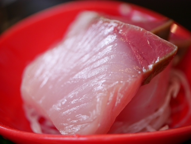 カンパチとは 出世魚 ブリ ヒラマサの違いは 旬 味や活用レシピを紹介 ちそう