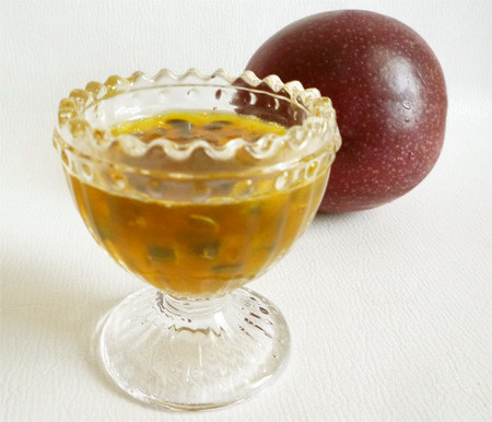 パッションフルーツの食べ方は 種や皮は食べれる アレンジレシピのおすすめも紹介 ちそう