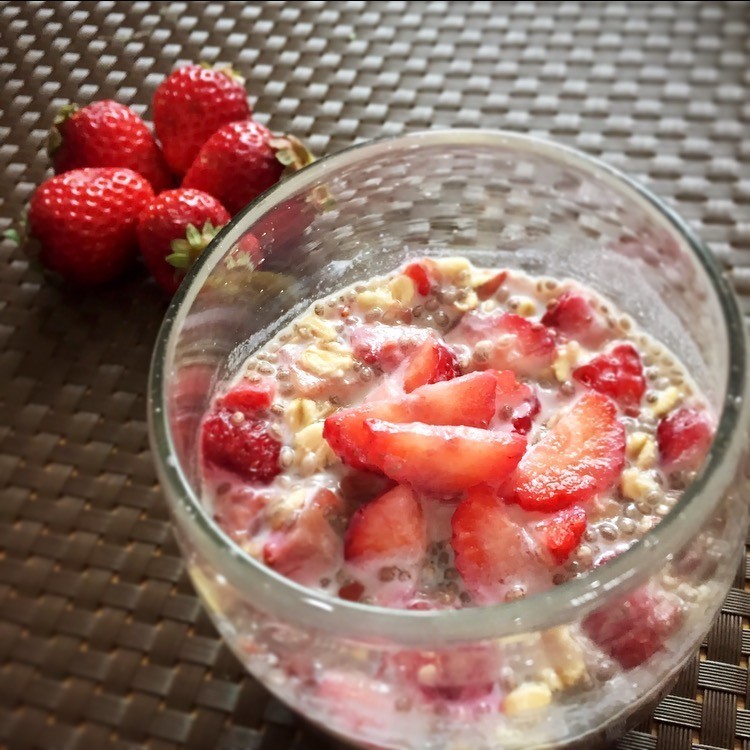 オートミールとヨーグルトで作るオーバーナイトオーツ 簡単レシピのおすすめも紹介 ちそう