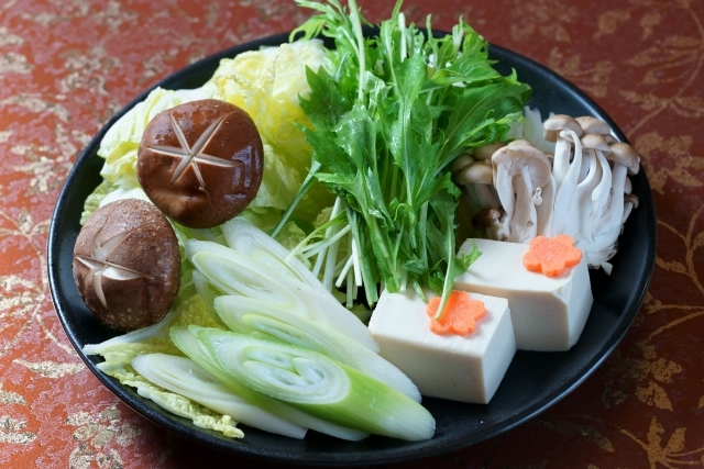 鍋に入れる野菜の切り方は 大根 白菜 しいたけ 水菜 など具材別で紹介 ちそう