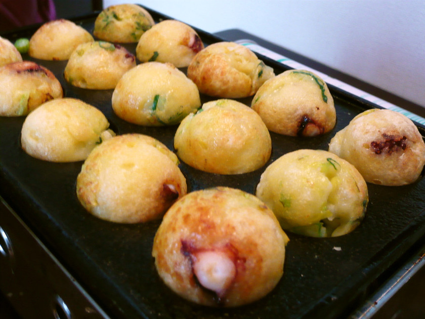 【つくれぼ1000集】たこ焼きの人気レシピ12選！殿堂入り＆1位獲得などクックパッドから厳選！ | ちそう
