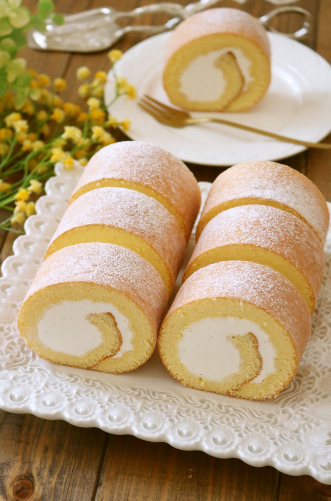 【つくれぽ1000集】ロールケーキの人気レシピ15選！殿堂入り＆1位獲得などクックパッドから厳選！ ちそう