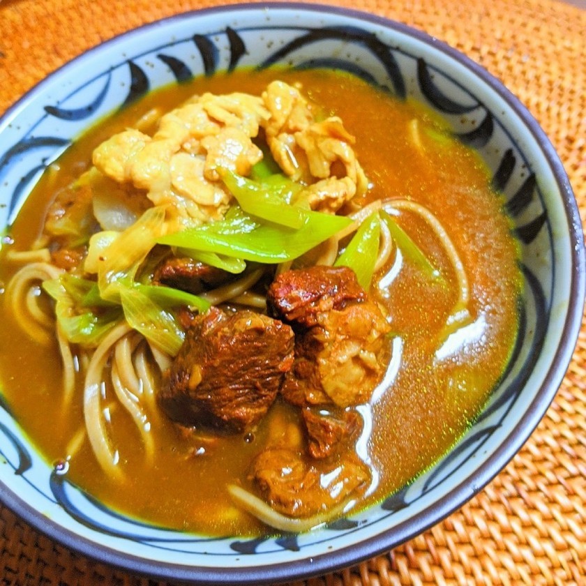 カレー南蛮 と カレーうどん の違いは 麺がうどん そばの違いだけではないって本当 ちそう