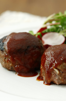 ハンバーグはパン粉なしだとどうなる 役目やない時の代わりも紹介 ちそう