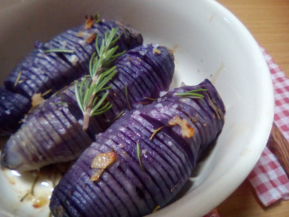 紫じゃがいもの品種 シャドークイーン の特徴は 食べ方 レシピのおすすめも紹介 ちそう
