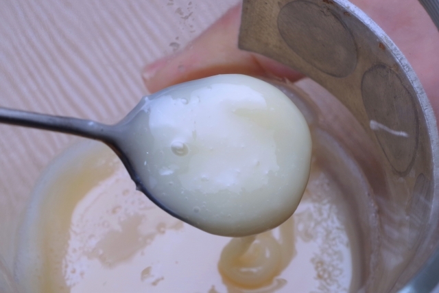 コンデンスミルクの代用法5選 練乳でok レンジで簡単な作り方も紹介 ちそう