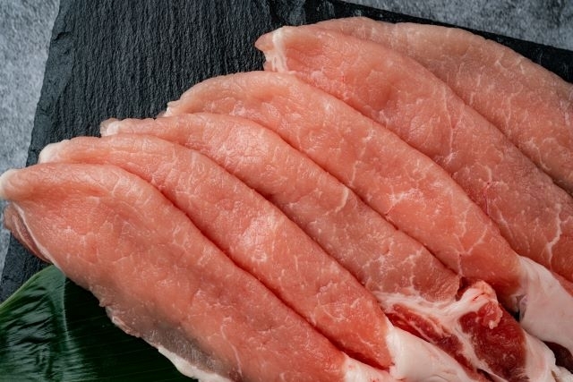 豚肉を加熱しても赤い ピンクの原因は 食べて大丈夫 生焼け判断のポイントも紹介 ちそう