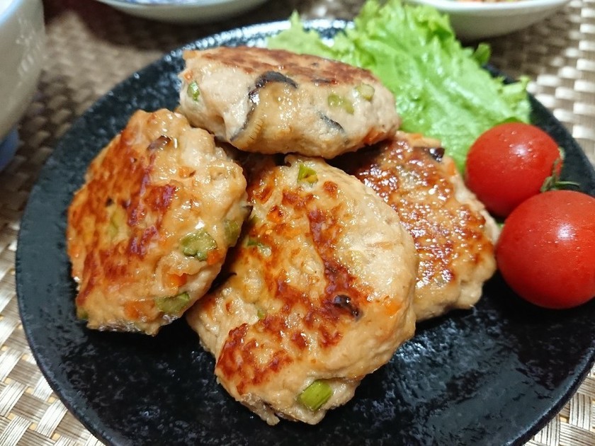 アヒージョに合う献立レシピ27選 付け合わせ おかず 主食のおすすめを紹介 ちそう