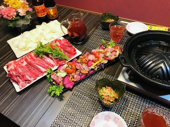 ジンギスカンの献立に合うおかずは 野菜の付け合わせ 副菜やスープのおすすめを紹介 ちそう