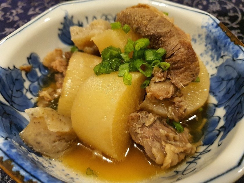 海鮮丼に合う献立レシピ17選 副菜などおかずや付け合わせのおすすめを紹介 ちそう