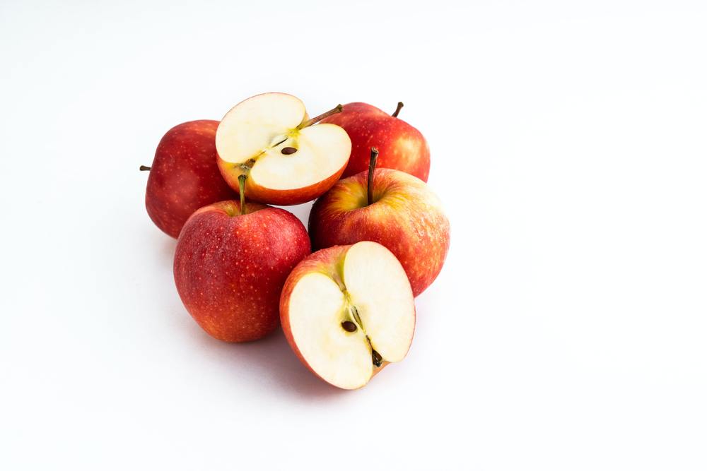 りんごの中が茶色い 食べられる 原因は 腐敗との見分け方も紹介 ちそう