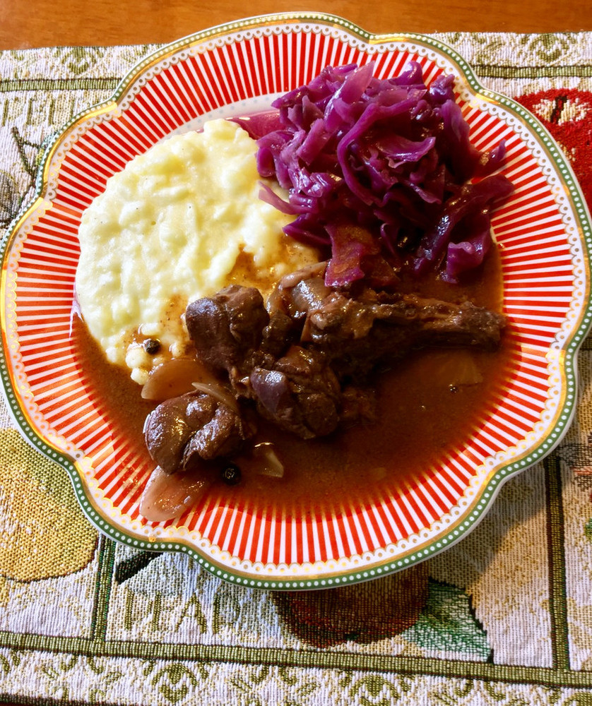 ウサギ肉の味わいの特徴は まずい 美味しい食べ方 料理も紹介 ちそう