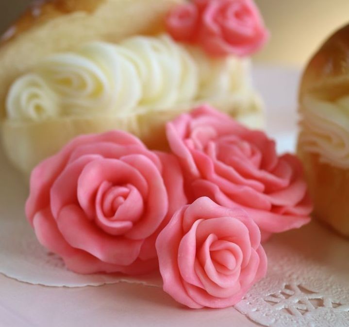 食紅の使い方 クッキー 生クリームなど 量や着色のコツを紹介 ちそう