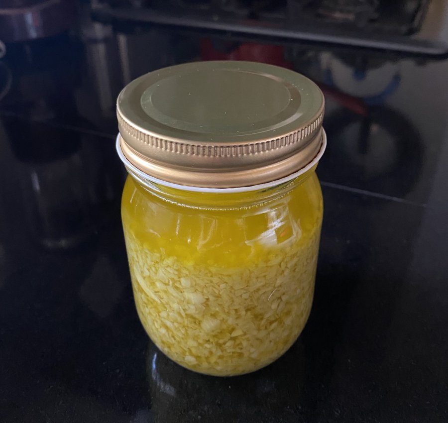 ガーリックオイルの保存方法 日持ち期間は 腐るとどうなる ちそう