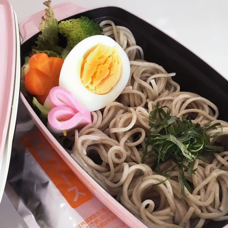 そばのお弁当レシピ15選 アレンジ術や麺がくっつかない作り方のコツも紹介 ちそう