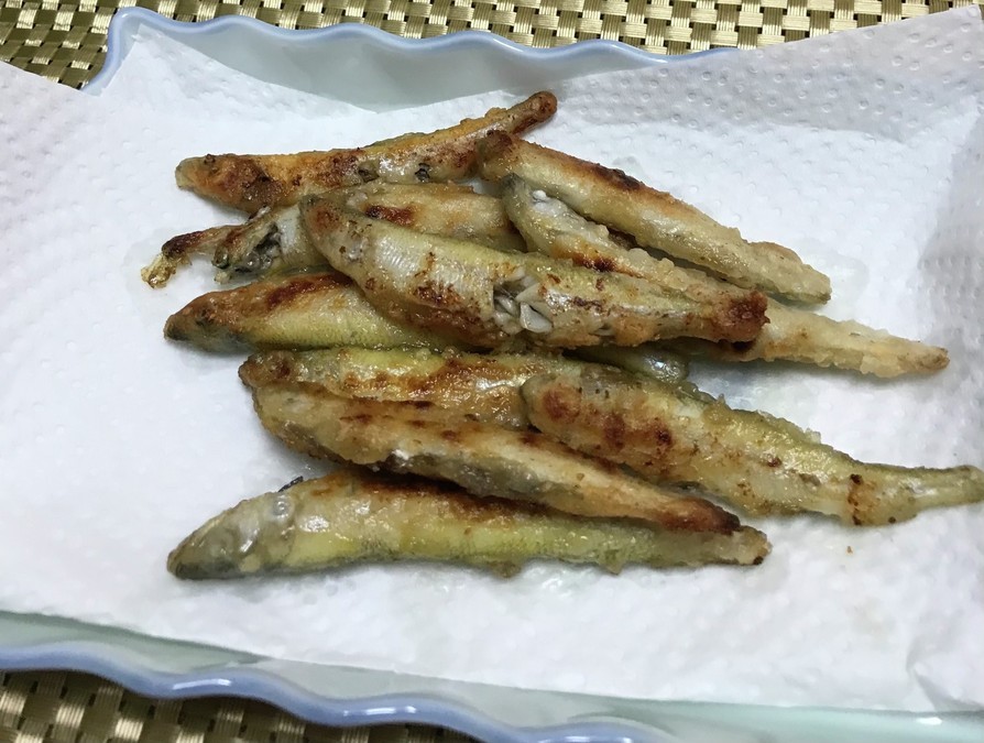ワカサギの人気レシピ33選 冷凍の小さいものを使った揚げない食べ方も紹介 ちそう