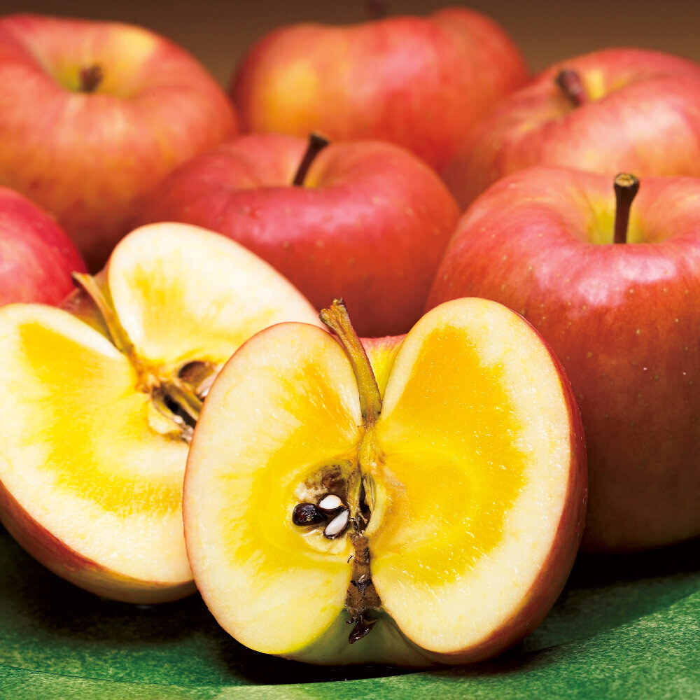 青森産 りんご「こみつ」 2kg 【11月中旬〜12月中旬頃お届け】