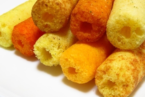 うまい棒の綺麗な割り方・食べ方は?4等分にするコツやメリットを解説| ちそう